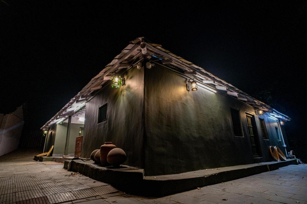 The Olive Hut Bīr Exterior foto